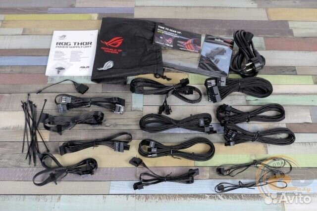 Asus ROG strix thor platinum 850w oled