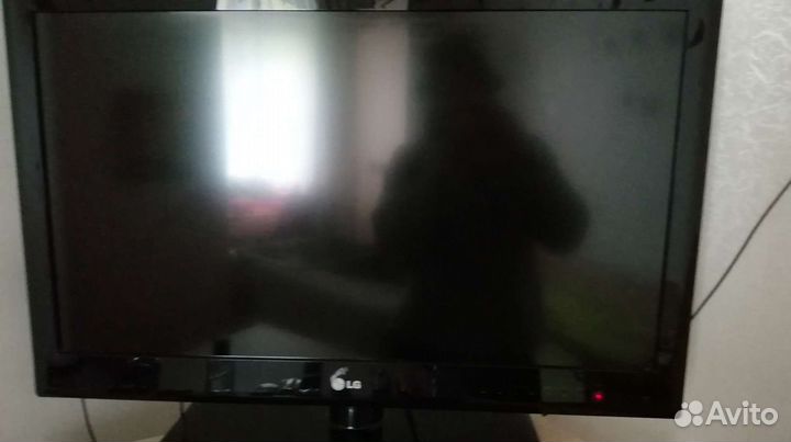 LG диагональ 32дюйма 81см