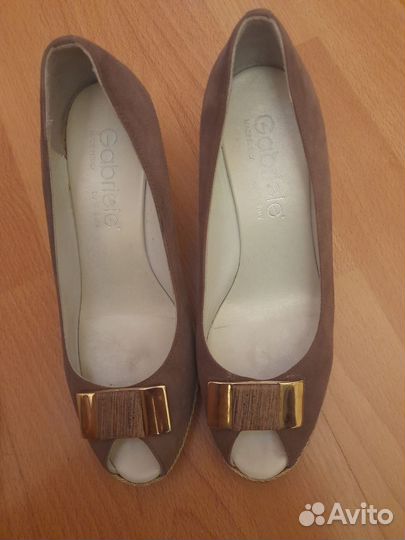 Босоножки женские 37 размер