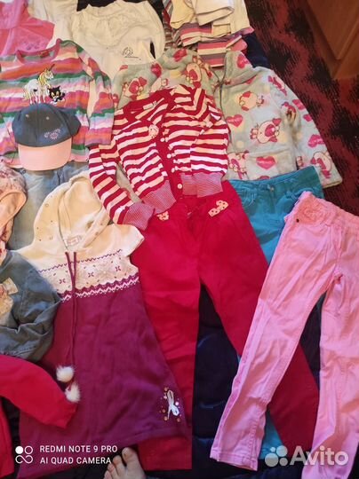 Одежда для девочки пакетом 116-122
