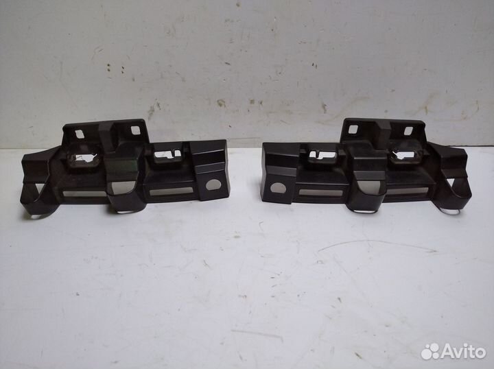 Кронштейн фары Renault Scenic III 2009-2015