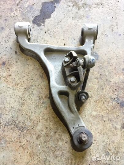 Рычаг подвески задний левый Infiniti Fx35