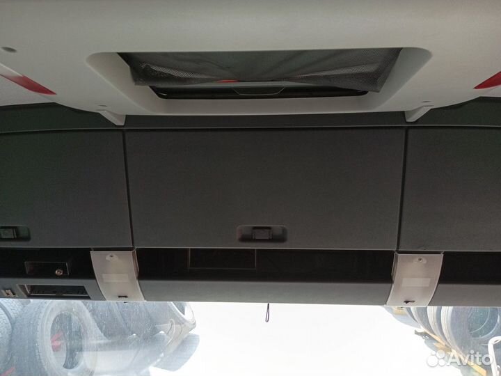 Консоль кабины верхняя Man TGA