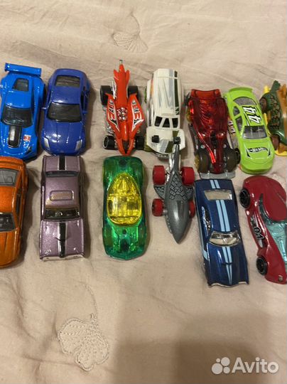 Машинки хот виллс