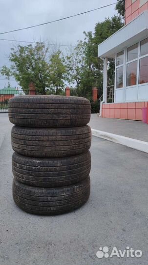 Pirelli Scorpion Verde 215/65 R17