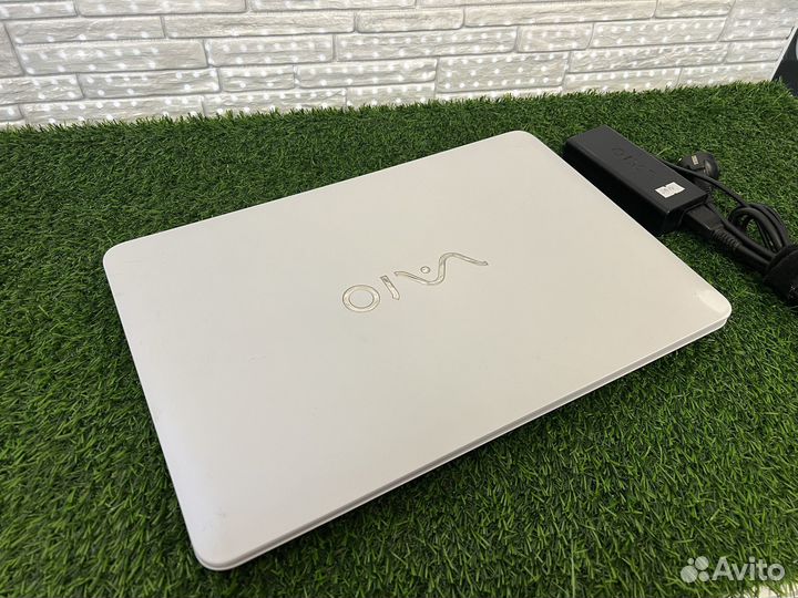 Ноутбук Sony vaio svf152c29v