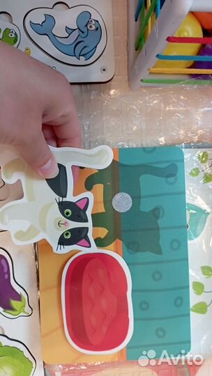 Развивающие игрушки для малышей пакетом