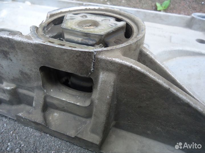 Подрамник Volkswagen