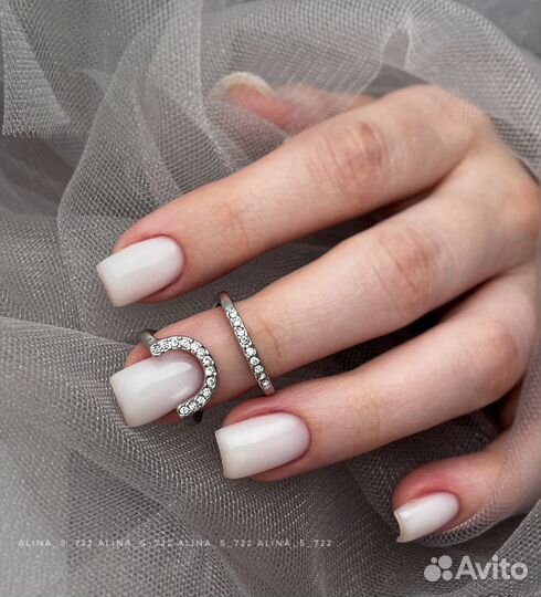 Маникюр с наращиванием