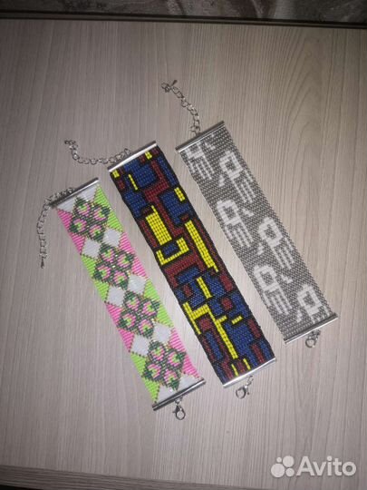 Браслет из бисера