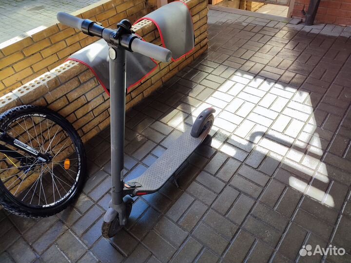 Электросамокат Ninebot KickScooter E22