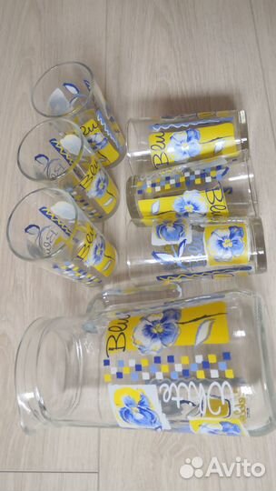 Кувшин и 6 стаканов