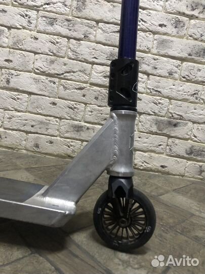 Трюковой самокат (кастом)