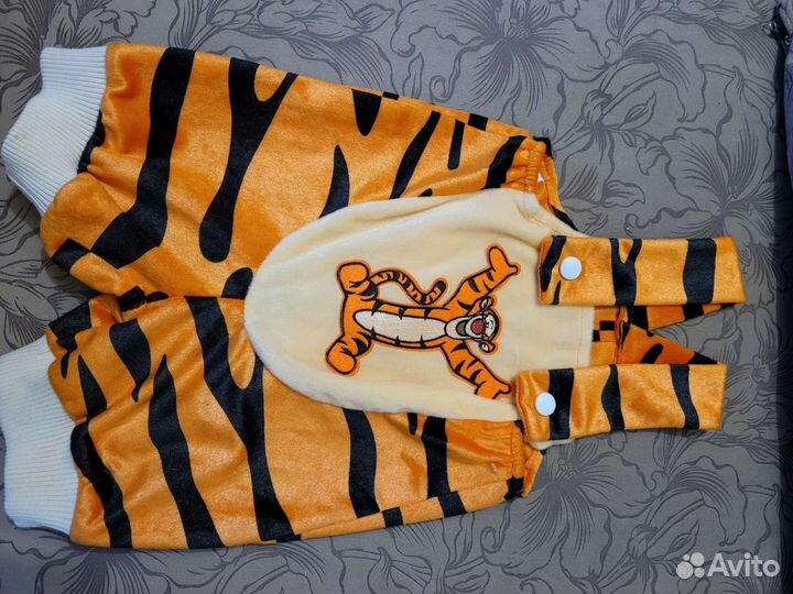 Новогодний костюм 2-3года