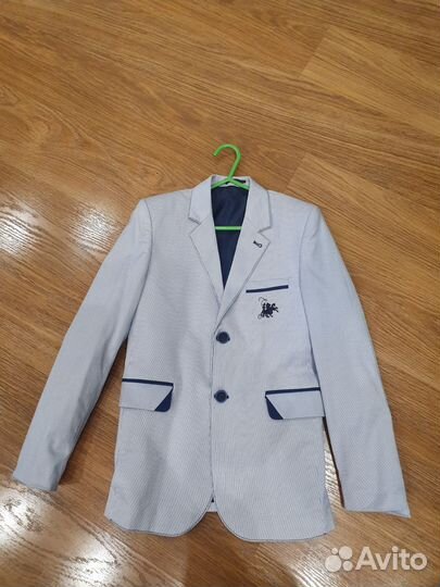 Пиджак на мальчика