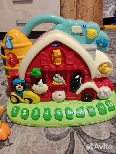 Игрушки фирменные пакетомchicco и другие