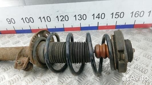 Стойка передняя правая skoda octavia A5 (NML18N501