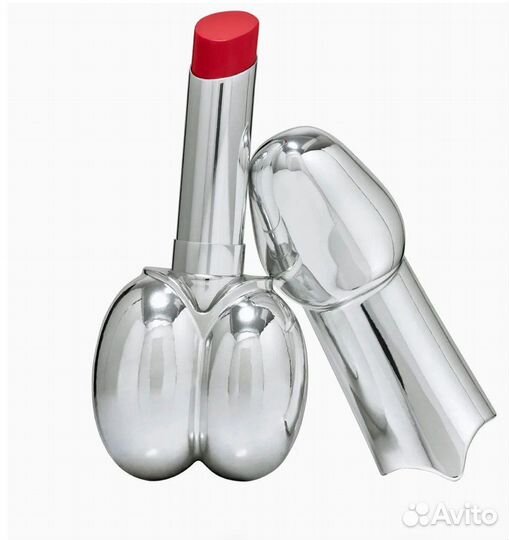 Isamaya lips