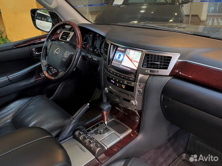 Lexus LX 5.7 AT, 2013, 149 108 км