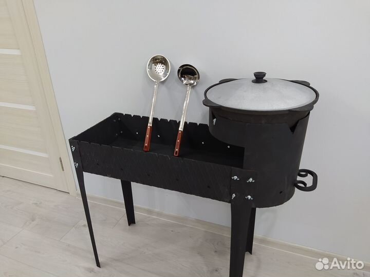 Казан + мангал с подказанником + в подарок шумовка