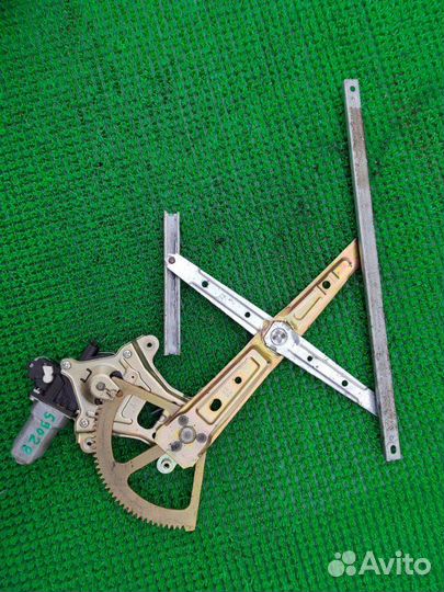 Стеклоподъемник прав. перед. Subaru B9 Tribeca, Tr