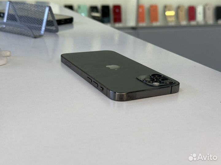iPhone 12 Pro, 256 ГБ