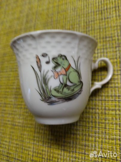 Коллекционная кофейная чашка фарфор Чехословакия д