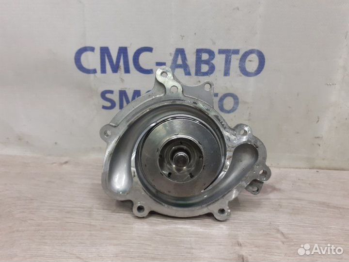 Помпа системы охлаждения Mercedes-Benz Ml W166