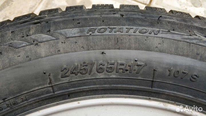 Sailun Ice Blazer Arctic SUV 245/65 R17