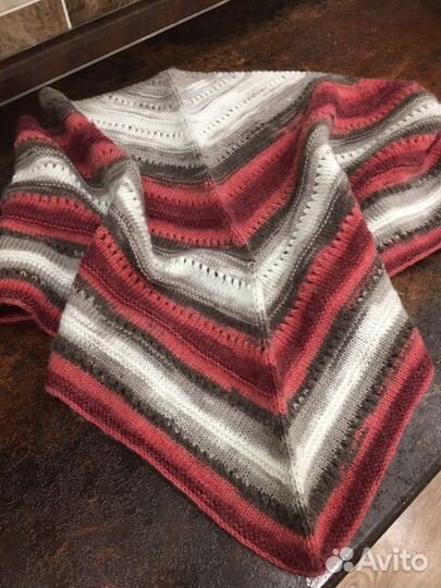 Платок-бактус ручная работа