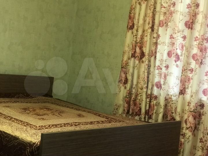 2-к. квартира, 58 м², 8/17 эт.