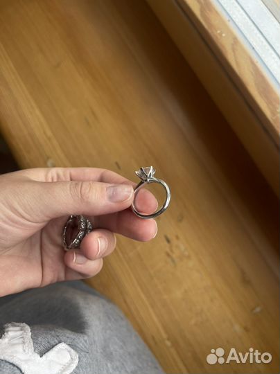 Кольцо с бриллиантом 2.84 ct