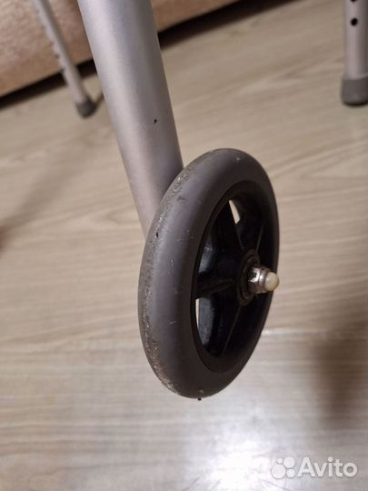 Ходунки для взрослых на колесах бу