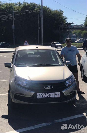 Инструктор по вождению МКПП