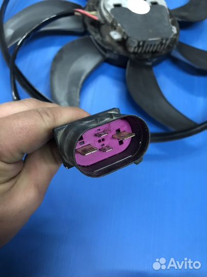 Вентилятор охлаждения радиатора Passat B8