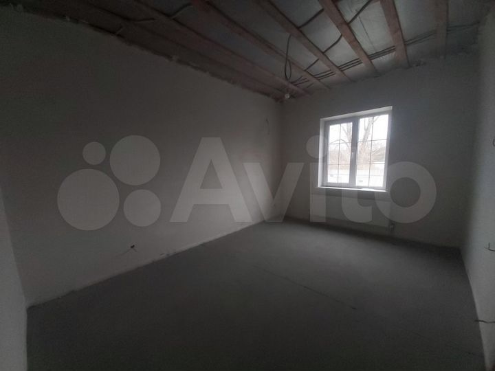 Дом 90 м² на участке 5 сот.