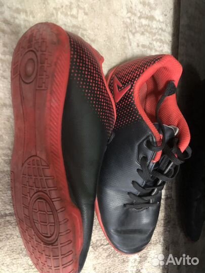 Футбольные бутсы