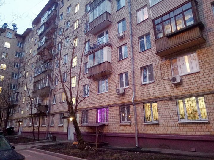 Квартира-студия, 13,6 м², 1/8 эт.