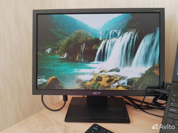 Монитор Acer V19wv