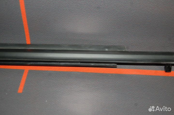 Накладка стекла - Toyota Land Cruiser Prado 150