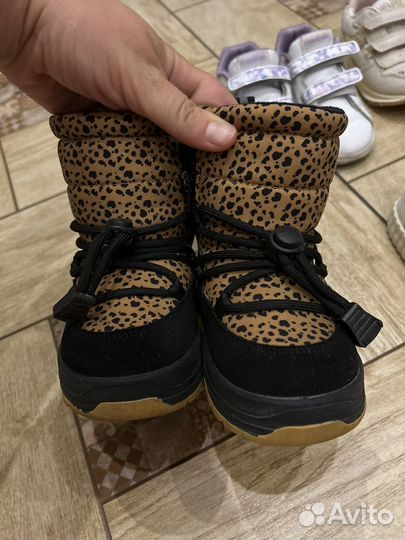 Обувь на девочку