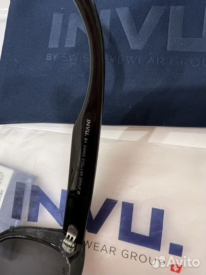 Солнцезащитные очки invu Швейцария