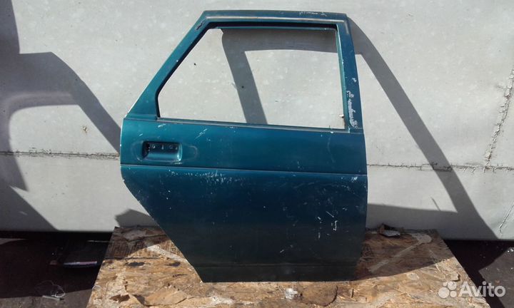 Задняя правая дверь Ваз 2110/11/12