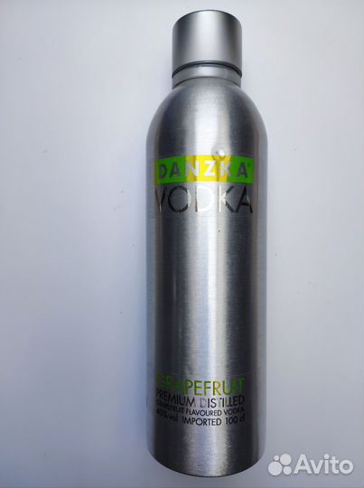 Бутылки от алкоголя пустые