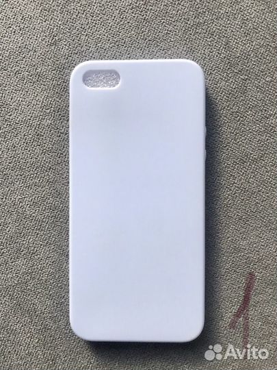 Аксессуары для iPhone 5 (чехлы и плёнки защитные)
