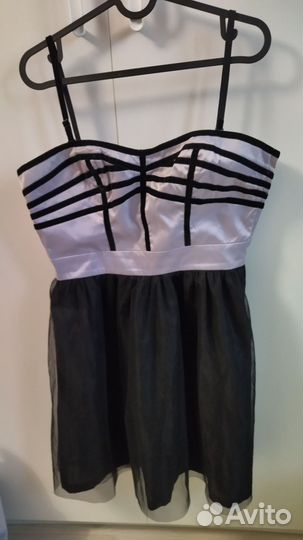 Платья женские