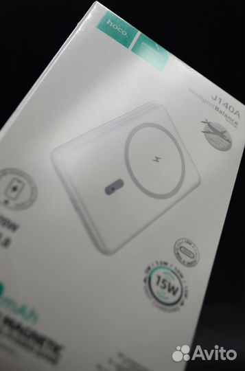 Портативный магнитный Powerbank Hoco J140A