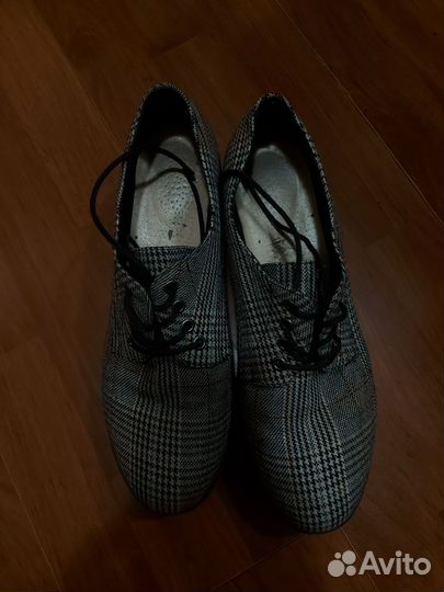 Полуботинки женские