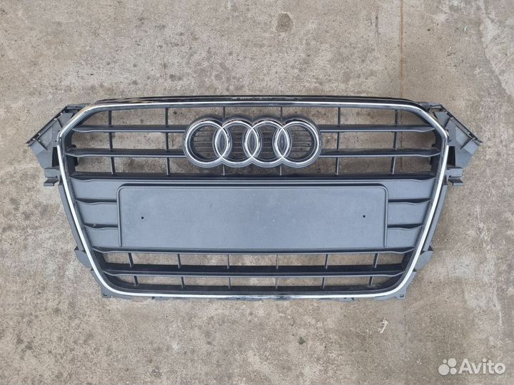 Решетка радиатора ауди a4 B8