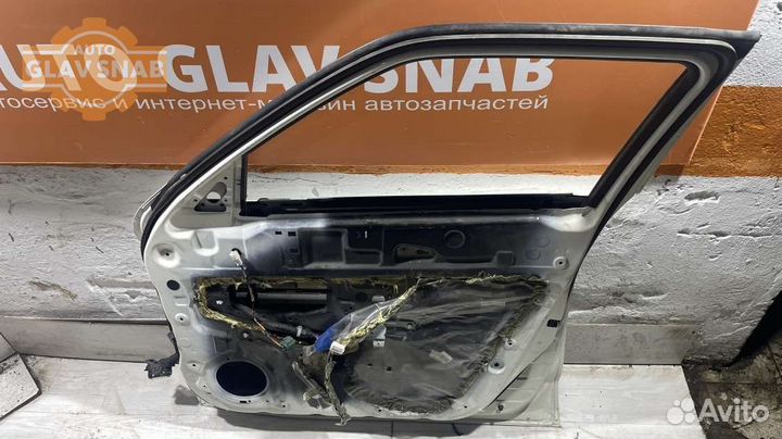 Дверь передняя правая Nissan Juke